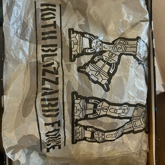 MENS 9.5 ADIDAS STAR WARS FORUM LOW NEW WITH TAGS - Picture 12 of 13